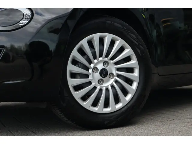 Fiat 500e Action 24 kWh 2021 Elektrisch 4