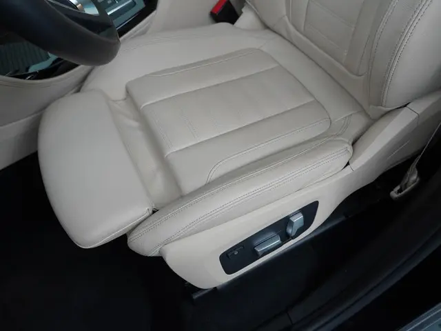 BMW X4 xDrive20i High Executive Edition 2021 Benzine 14