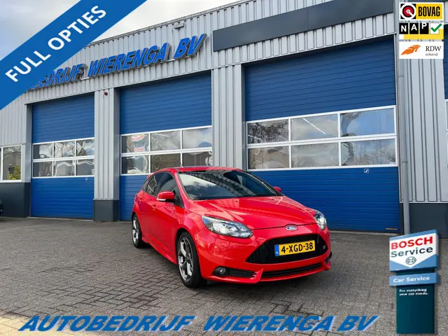 Ford Focus ST 250PK origineel Nederlands 2014 Benzine 1