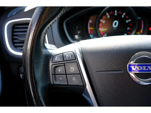 Volvo V40 1.6 T2 Summum Navi|Leder|Clima|LMV 2015 Benzine 23
