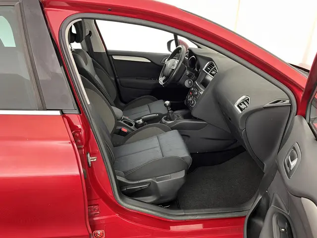 Citroën C4 1.6 e-HDi Ligne Business 2014 Diesel 7