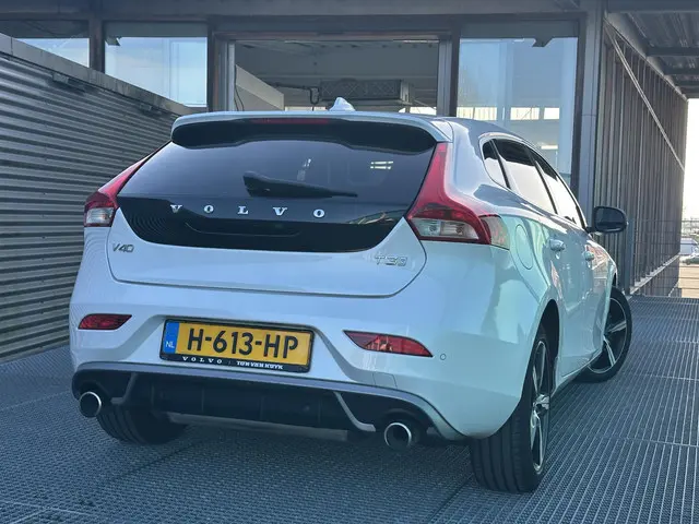 Volvo V40 1.5 T3 Polar+ Sport 2020 Benzine 3