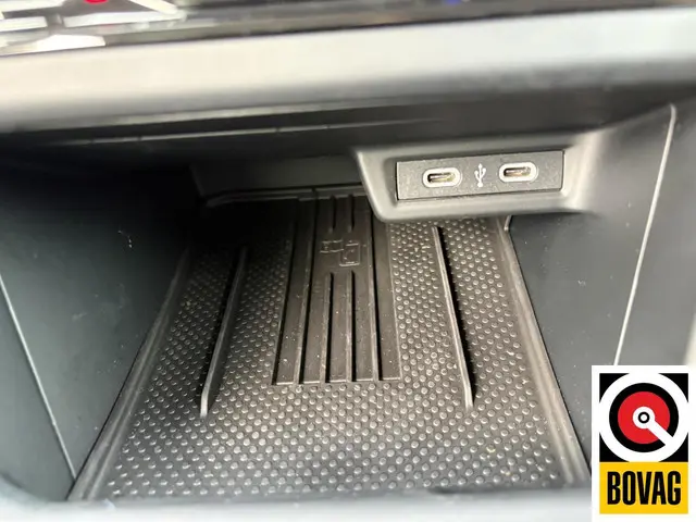 Volkswagen Taigo 1.0 TSI Life Edition 2025 Benzine 18