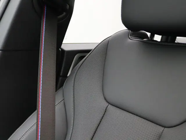 BMW i4 eDrive35 2025 Elektrisch 26