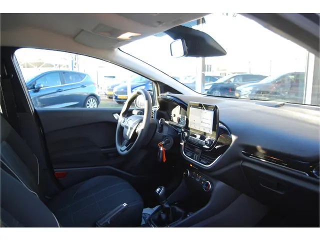 Ford Fiesta 1.1 Trend 2017 Benzine 27