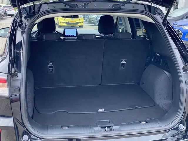 Ford Kuga 2.5 PHEV Titanium 2021 Hybride Benzine 14