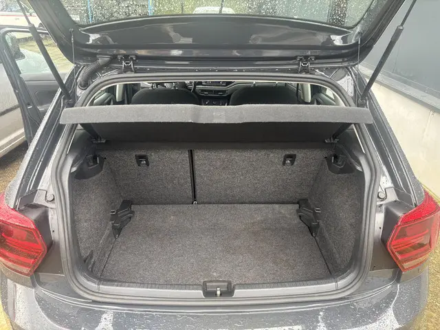 Volkswagen Polo 1.0 TSI Comfortline 2018 Benzine 18