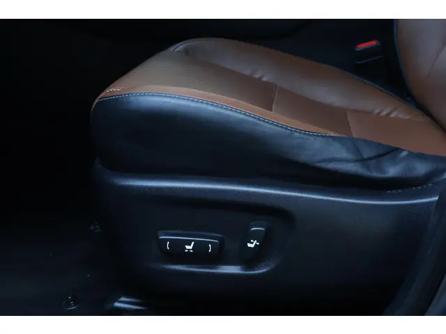 Lexus NX 300h AWD Luxury Line 2015 Hybride Benzine 10