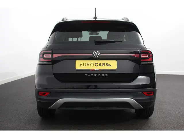 Volkswagen T-Cross 3