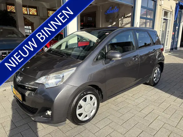 Toyota Verso-S 1.3 VVT-i Dynamic 2012 Benzine