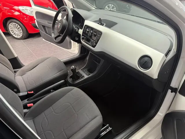 Volkswagen up! 1.0 move up! BlueMotion 2015 Benzine 14