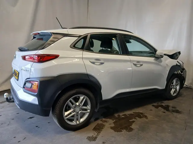 Hyundai Kona 1.0T Comfort - Front Schade - BPM 2017 Benzine 6