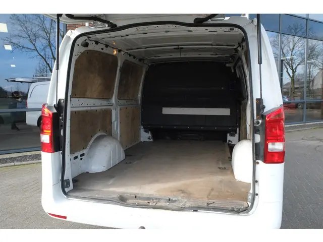 Mercedes-Benz Vito 109 CDI Lang 2015 Diesel 7