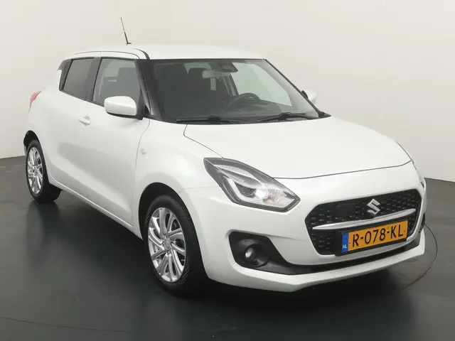 Suzuki Swift 1.2 Select Smart Hybrid 2022 Benzine 7