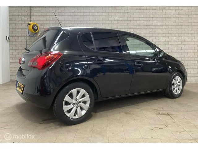 Opel Corsa 1.2 EcoFlex Selection 2016 Benzine 4