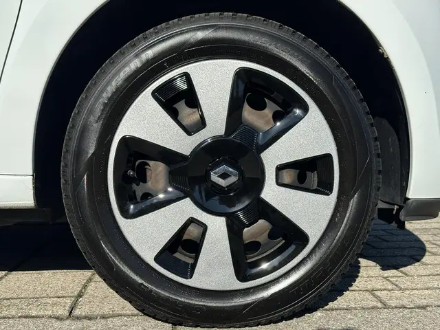 Renault Twingo SCe 70 Collection 2016 Benzine 31