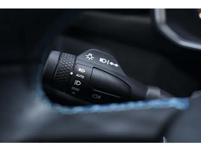 Lynk & Co 01 1.5 2023 Hybride Benzine 24