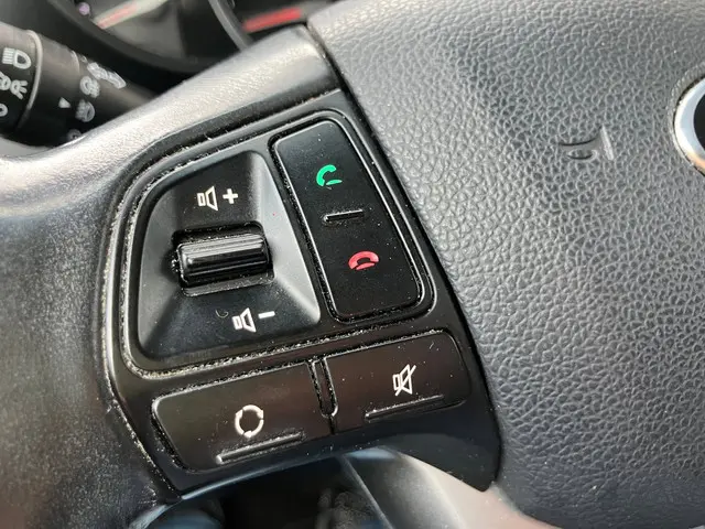 Kia Rio 1.2 CVVT World Cup Editon Plus 2014 Benzine 12