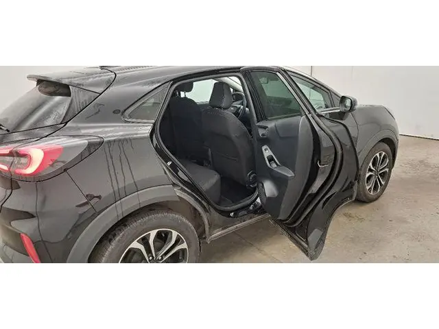Ford Puma 1.0 EcoBoost Hybrid Titanium 2024 Benzine 28