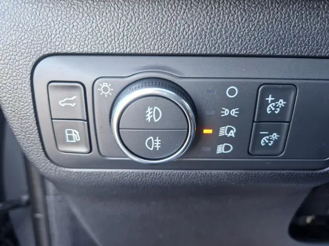 Ford Kuga 2.5 PHEV Active X 2025 Hybride Benzine 27