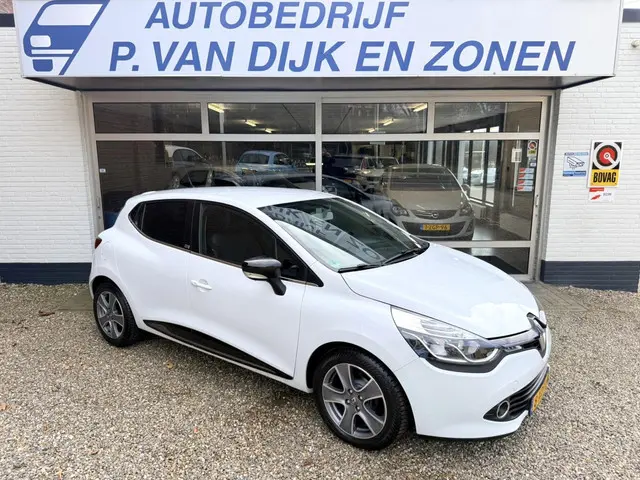 Renault Clio 0.9 TCe Night&Day 1e eigenaar 2014 Benzine 2