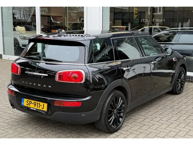 MINI Clubman 1.5 D Business Edition 2018 Diesel 19