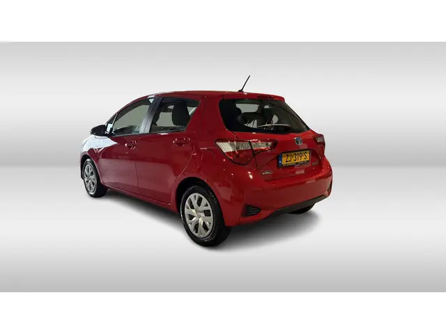 Toyota Yaris 1.5 Hybrid Active 2019 Hybride Benzine 6