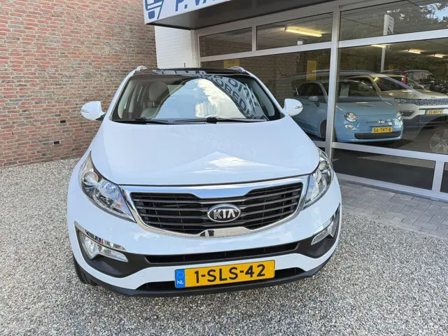 Kia Sportage 1.6 GDI 20th Anniversary 2013 Benzine 3