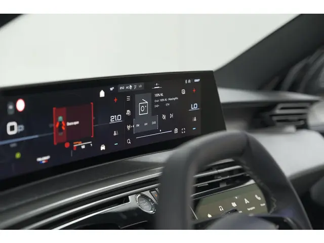 Peugeot 3008 Hybrid 145 e-DCS6 GT 2025 Hybride Benzine 49