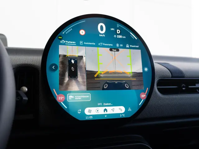 MINI 5-Deurs Cooper C Favoured 2025 Benzine 33