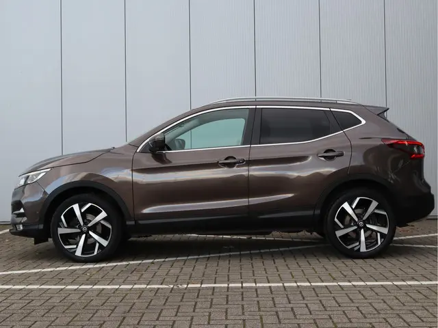 Nissan QASHQAI 1.2 Tekna 2017 Benzine 15