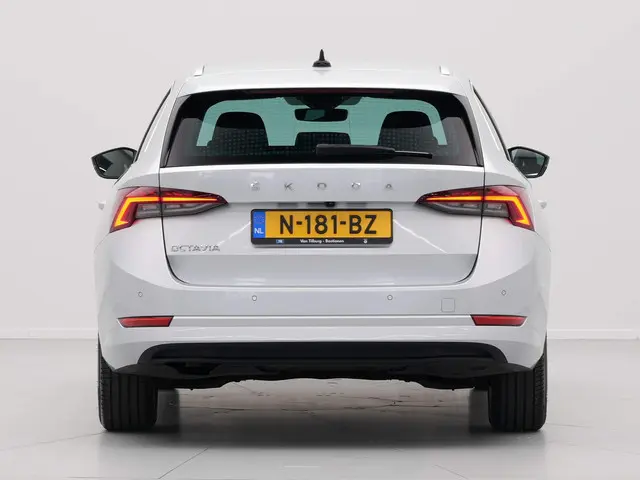 Škoda Octavia Combi 1.0 TSI 110pk 2020 Benzine 11