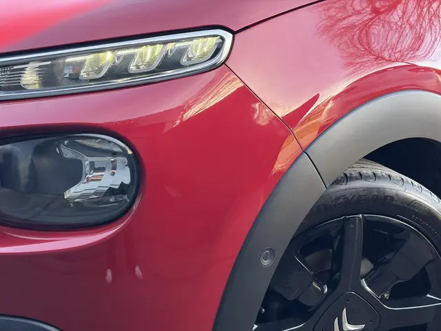 Citroën C3 1.2 PureTech S&S Shine 2017 Benzine 45