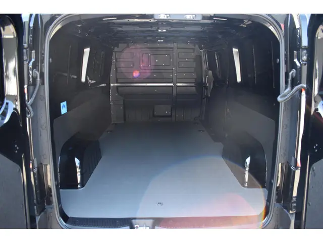 Farizon SV L2H1 83 kWh 2025 Elektrisch 18