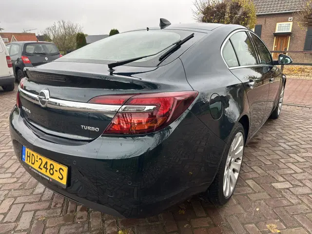 Opel Insignia 1.6 T Cosmo full options 2015 Benzine 6