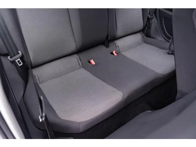 Volkswagen up! 1.0 Move Up 2014 Benzine 32