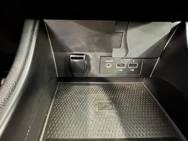 Renault Captur 1.0 TCe 100 Intens 2020 Benzine 33