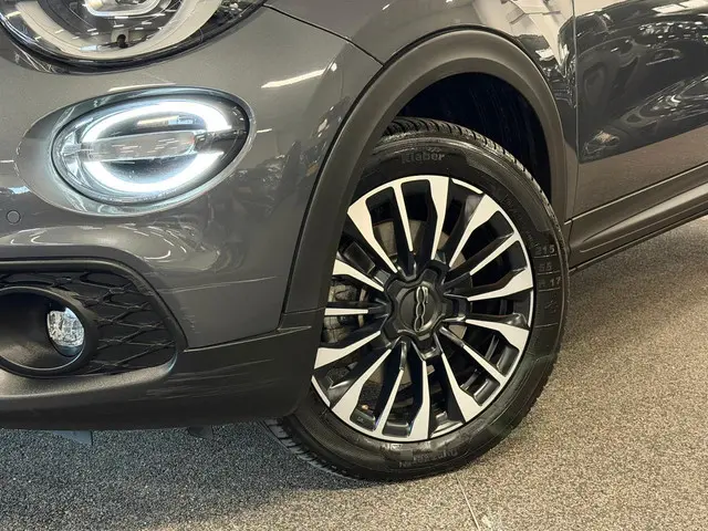 Fiat 500X 1.5 Hybrid 2023 Hybride Benzine 10