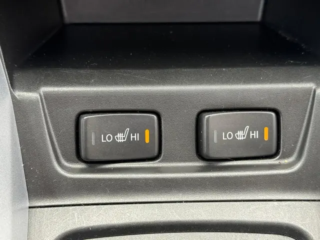 Suzuki Vitara 1.6 High Executive 2016 Benzine 17