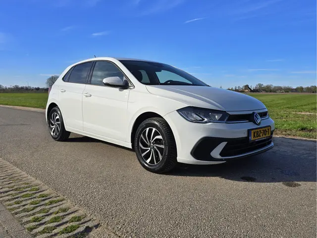 Volkswagen Polo 1.0 TSI Life Edition 2025 Benzine 8