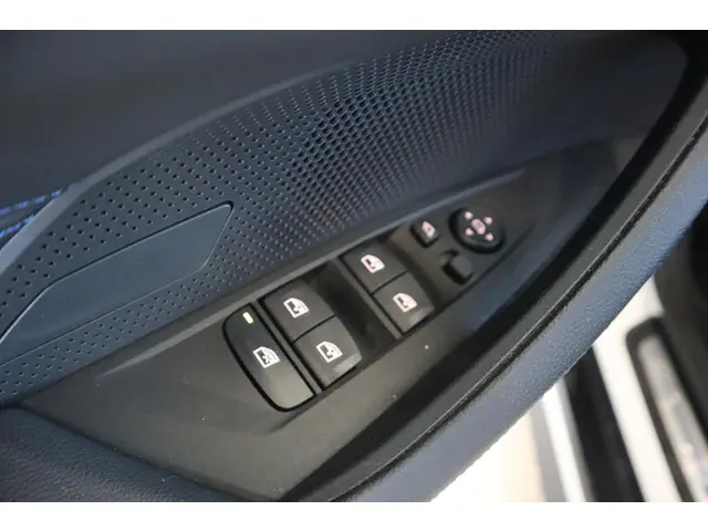 BMW i4 M50 2023 Elektrisch 22