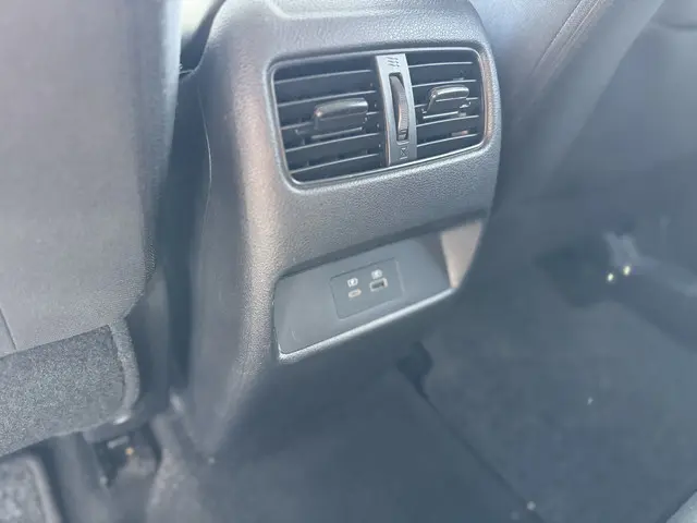 Nissan QASHQAI 1.3 MHEV N-Style 2022 Hybride Benzine 10