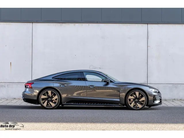 Audi e-tron GT GT 93 kWh 2022 Elektrisch 3