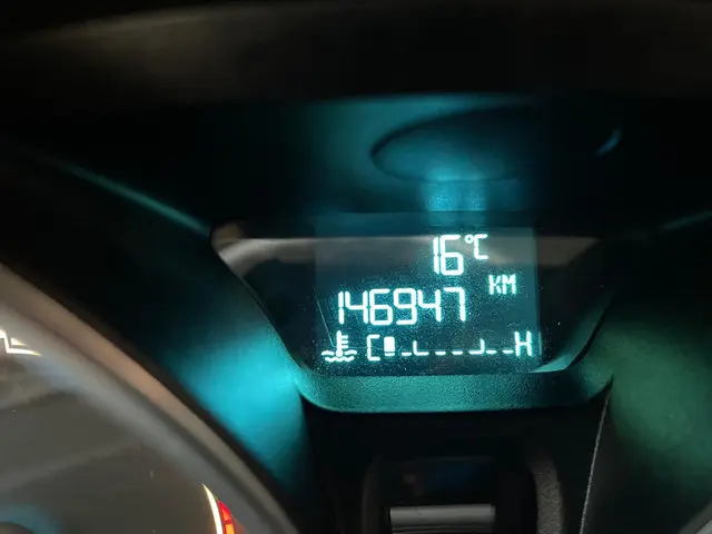 Ford B-MAX 1.0 EcoBoost Titanium 2013 Benzine 24