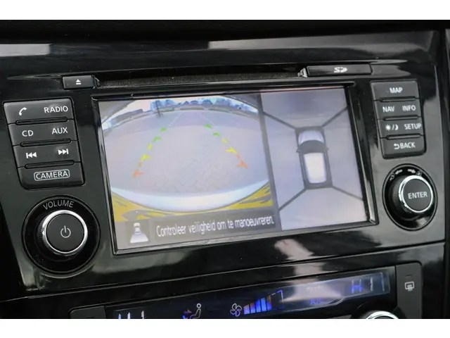 Nissan QASHQAI 1.2 Connect Edition 2015 Benzine 27