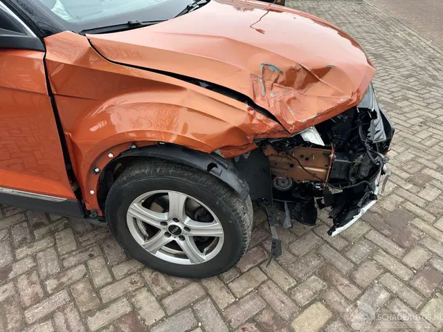 Volkswagen T-Roc 1.5 TSI Style automaat 2019 Benzine 17