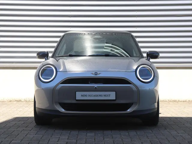 MINI 3-Deurs E 2025 Elektrisch 3