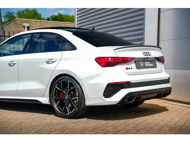 Audi RS3 A3 Limousine 2.5 TFSI quattro 2023 Benzine 38