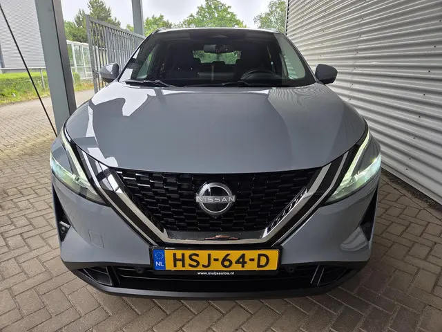 Nissan QASHQAI 1.3 MHEV N-Connecta 2023 Benzine 8