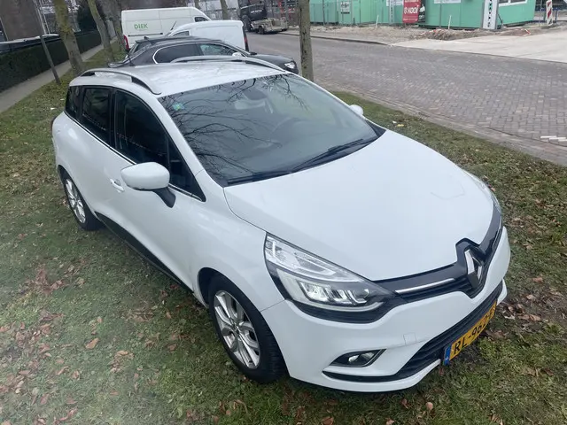 Renault Clio Estate 0.9 TCe Intens 2017 Benzine 8